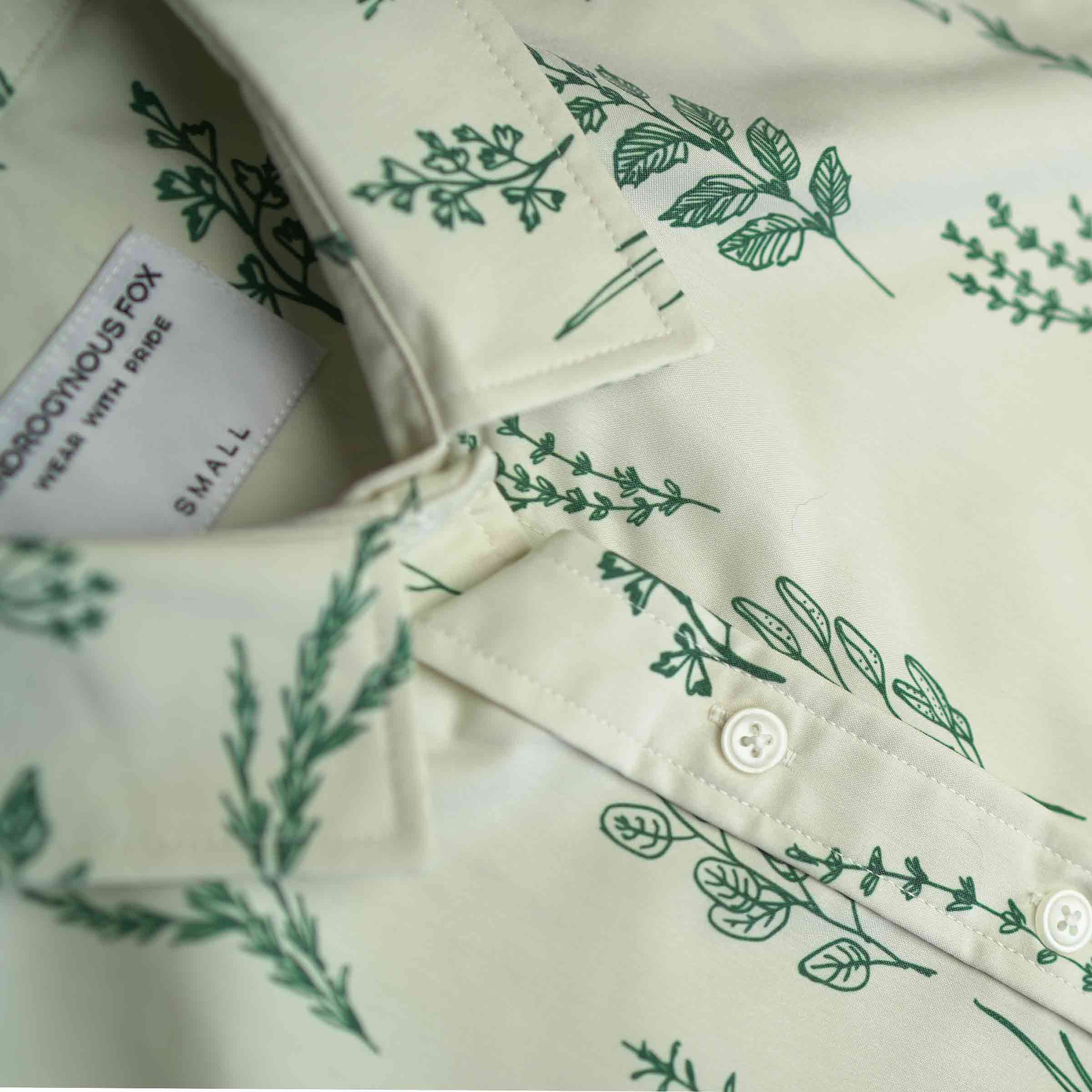 The Kam Short Sleeve Button Up in Cream, collar detail — Androgynous Fox androgynous button up shirt